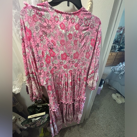 Girly Floral Dress - Picture 2 of 3